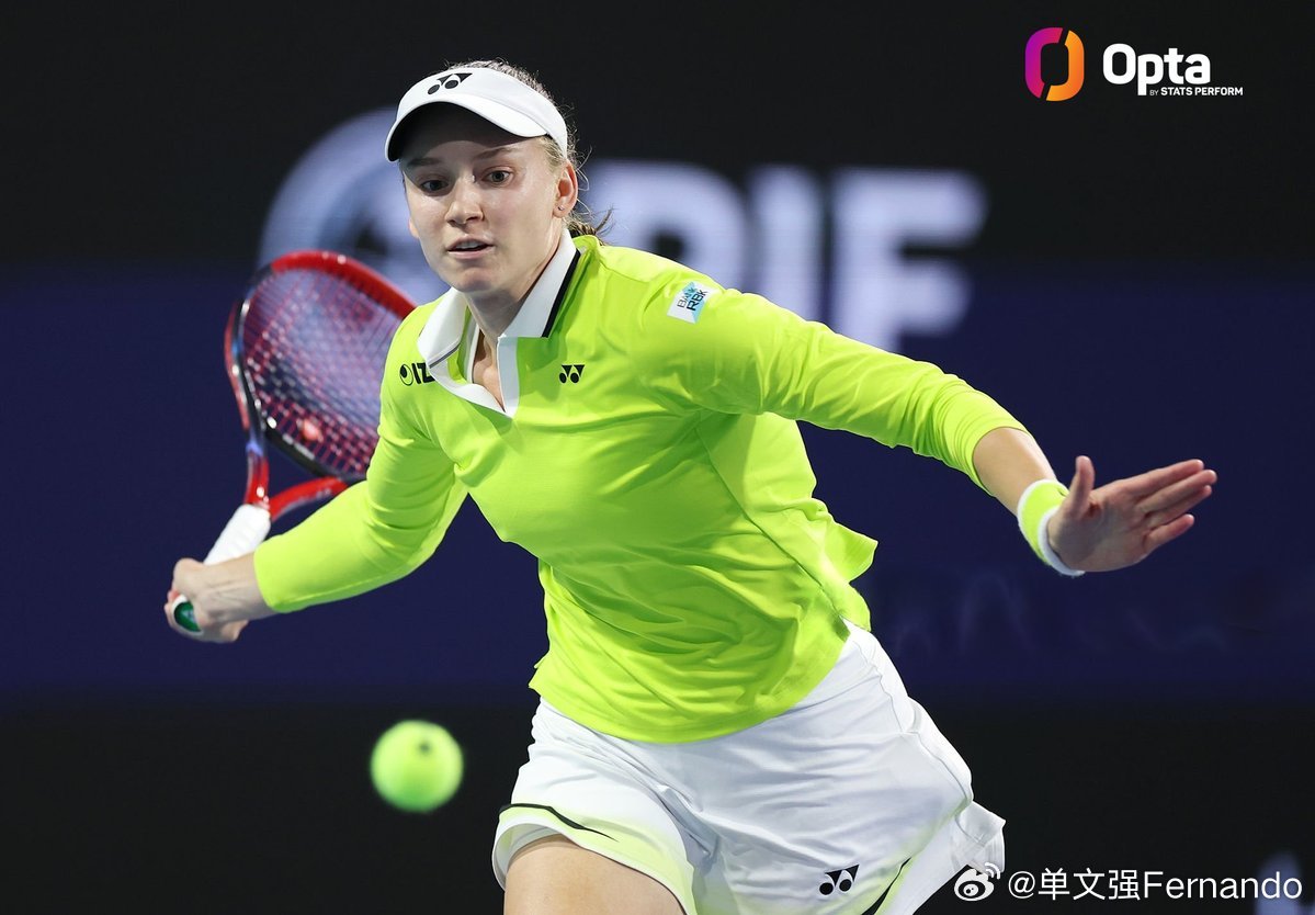 莱巴金娜迈阿密1000赛轻松取胜，6-3/6-3普汀塞娃，依旧是在每一盘最关键阶