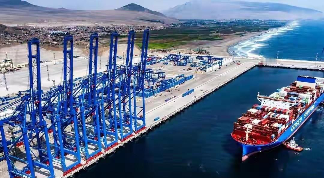 快讯！快讯！
 
据多家媒体报道，中国部分贸易商突然宣布了，暂缓新增美国大豆船期