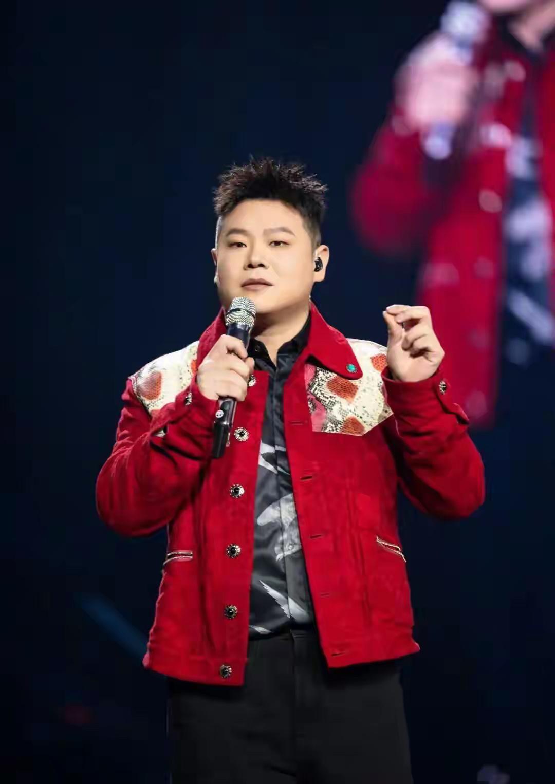 【岳云鹏正式回应参加马年春晚彩排，不上春晚成为定局，你怎么看？】
1月10日，德