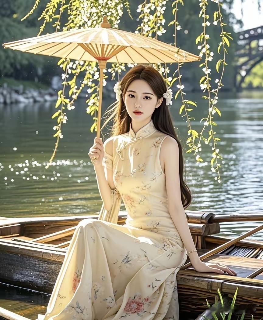 撑伞乘舟，花影摇曳，古风韵味，唯美如画。