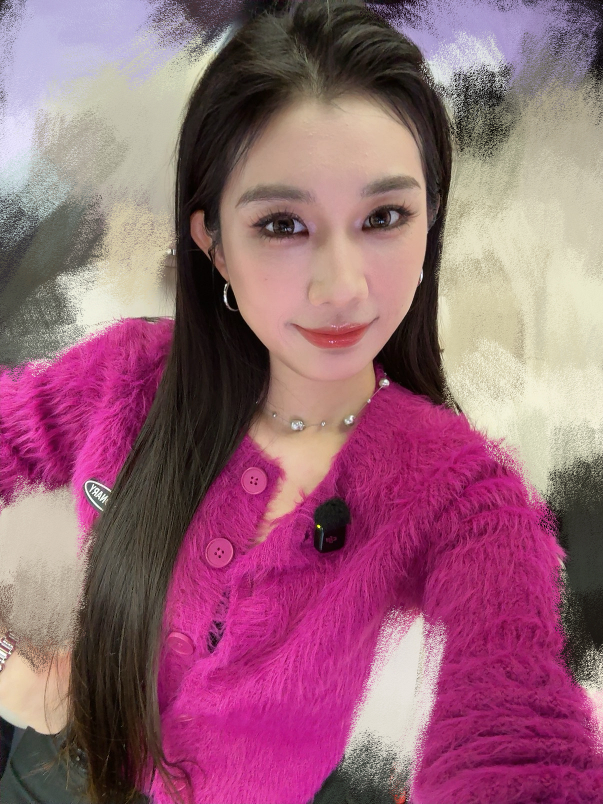 让豆包帮我生成一下短发的照片大家觉得哪个发型更适合我呀？非常纠结到底剪不剪短发！