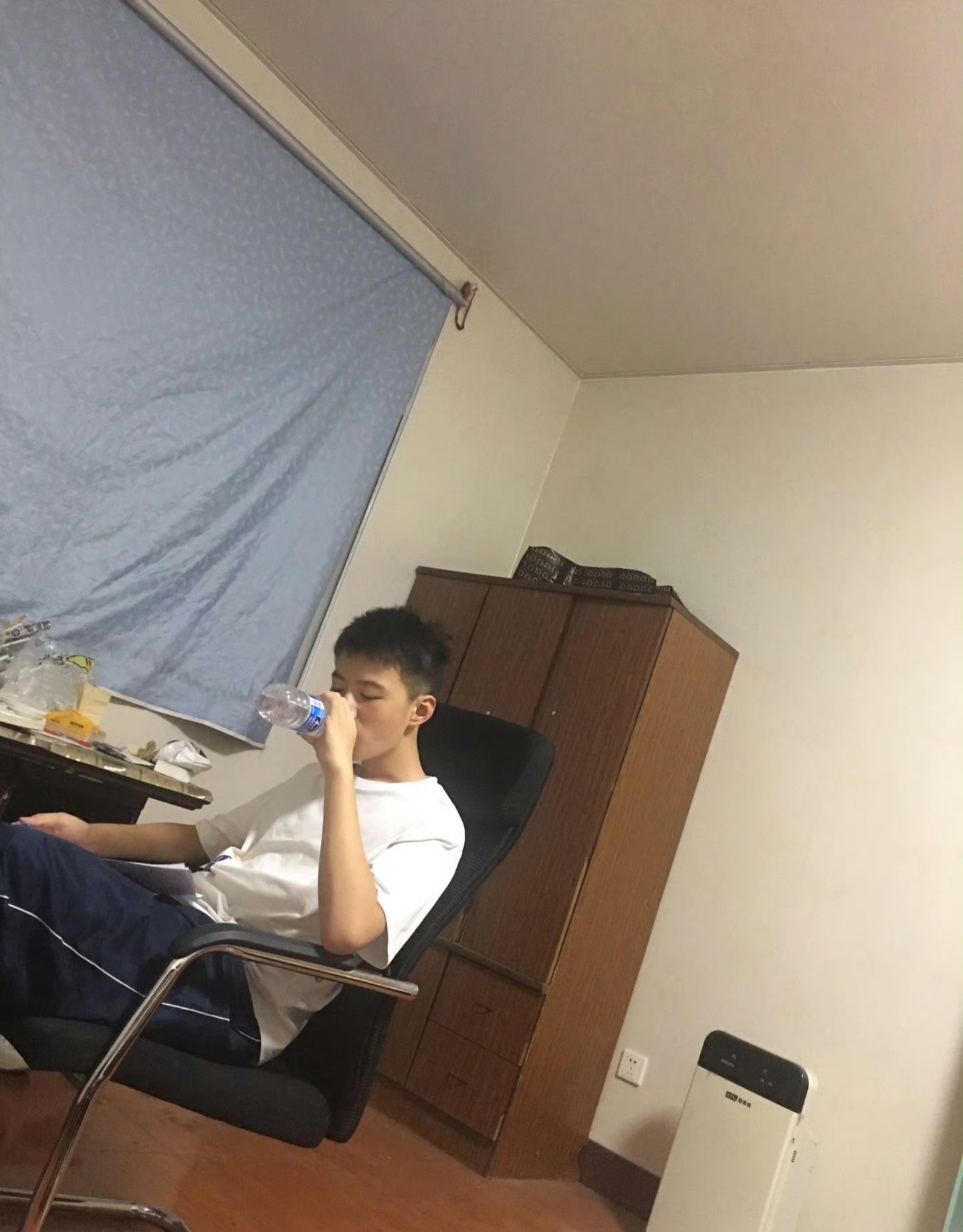 关于我初一弟弟的人夫感 