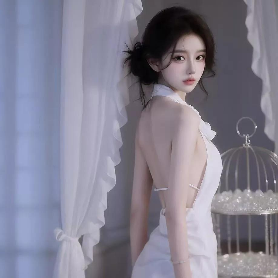 梦幻白纱裙，优雅背影照，少女情怀，唯美瞬间。温柔白裙写真 棕裙少女照 绿裙侧颜随