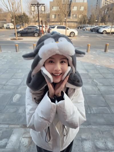 陈都灵毛绒绒小企鹅陈都灵毛绒绒陈都灵毛绒绒小企鹅 