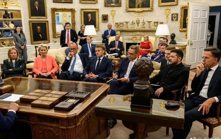 过去的几十年，西方精英们和左翼政客、媒体一直在推动一种理念。一种模糊国家边界，淡