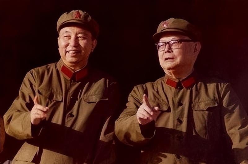 1975年周总理卧病期间向叶剑英提出一个请求，叶剑英含泪回答：一定保证完成任务！