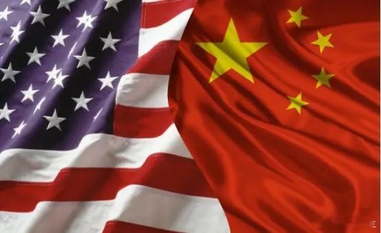 眼下，全世界都在赌中国和美国究竟谁先撑不住，现在的情况是中国有货，美国有钱，可美