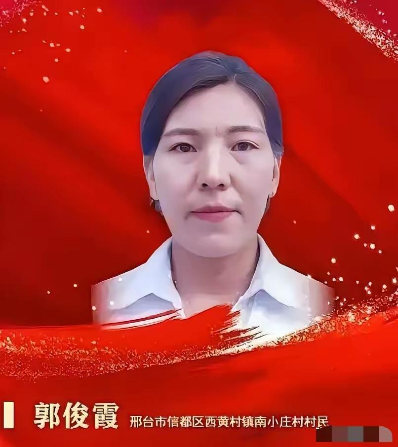 河北邢台1女子跟着丈夫跑大车为生，生活并不富裕，谁成想，邻居夫妻相继离世，留下一