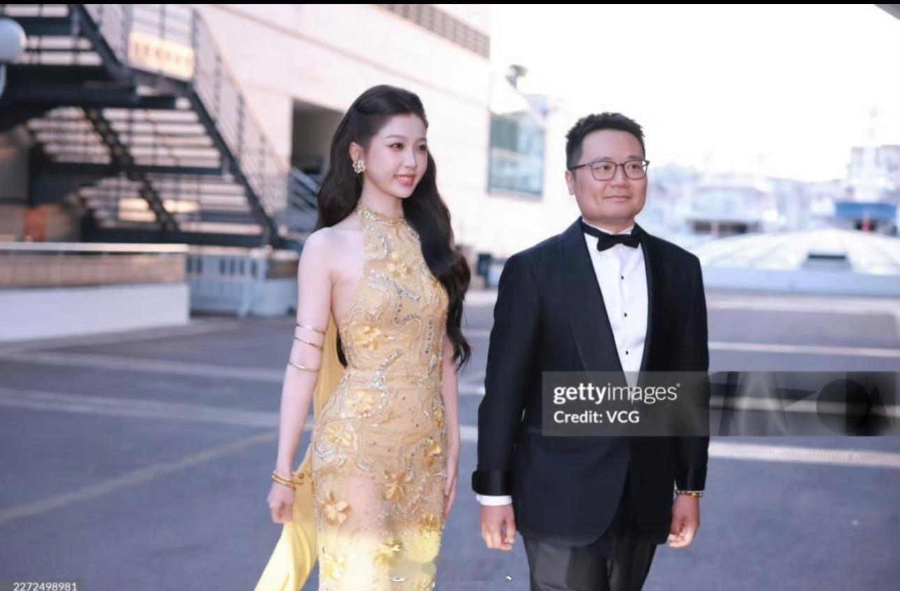 虞书欣戛纳G社出图G社拍的戛纳虞书欣虞书欣戛纳G社出图！美成啥样了虞书欣戛纳第二