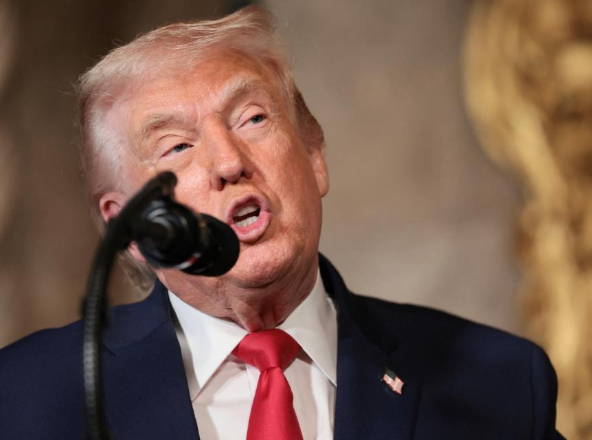 【特朗普突然不打了，伊朗示威者恼了：被耍了】

特朗普一句“救援已经在路上”，曾