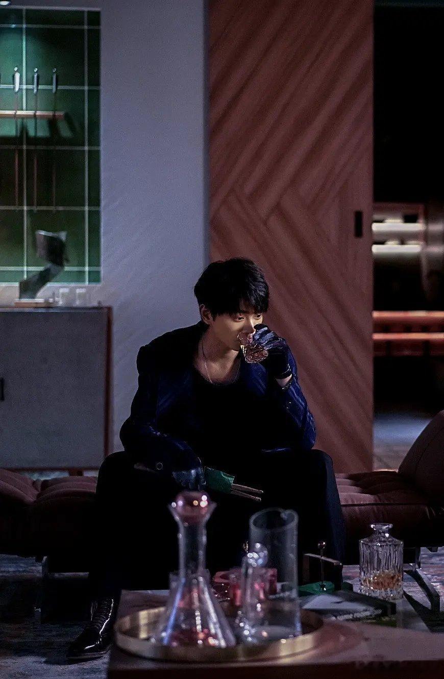 天才游戏，25岁丁禹兮演技网友回复，颜值和演技。。。。感觉都不行啊 