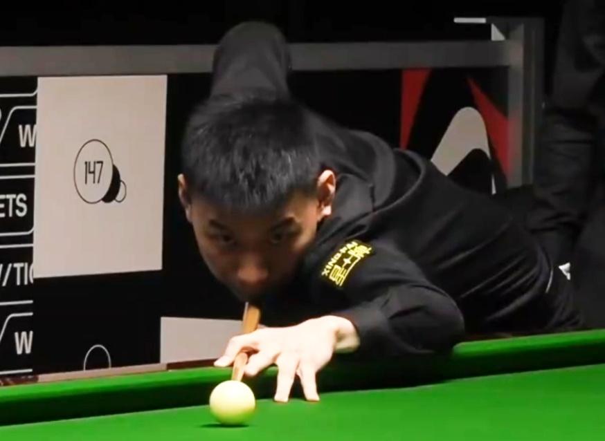 龙泽煌4-2击败普伦，挺进北爱尔兰公开赛正赛！
 
 
北京时间9月7日，202