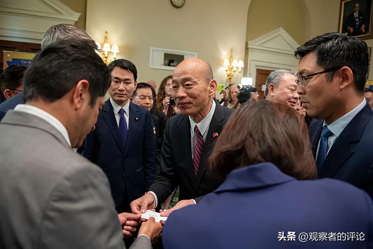 奴颜媚骨，吃里扒外，窝里横，说的就是这些人，在岛内两党是斗得你死我活，对待大陆更