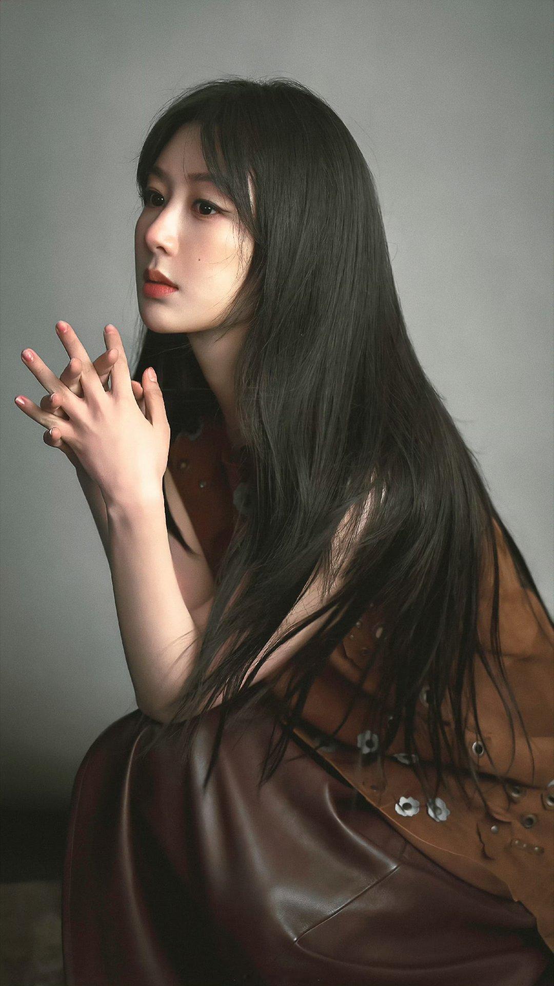 杨紫杨紫玉兰花开君再来  yz杨紫董竹君愿每一天的太阳都照在你的身上，让你一天都