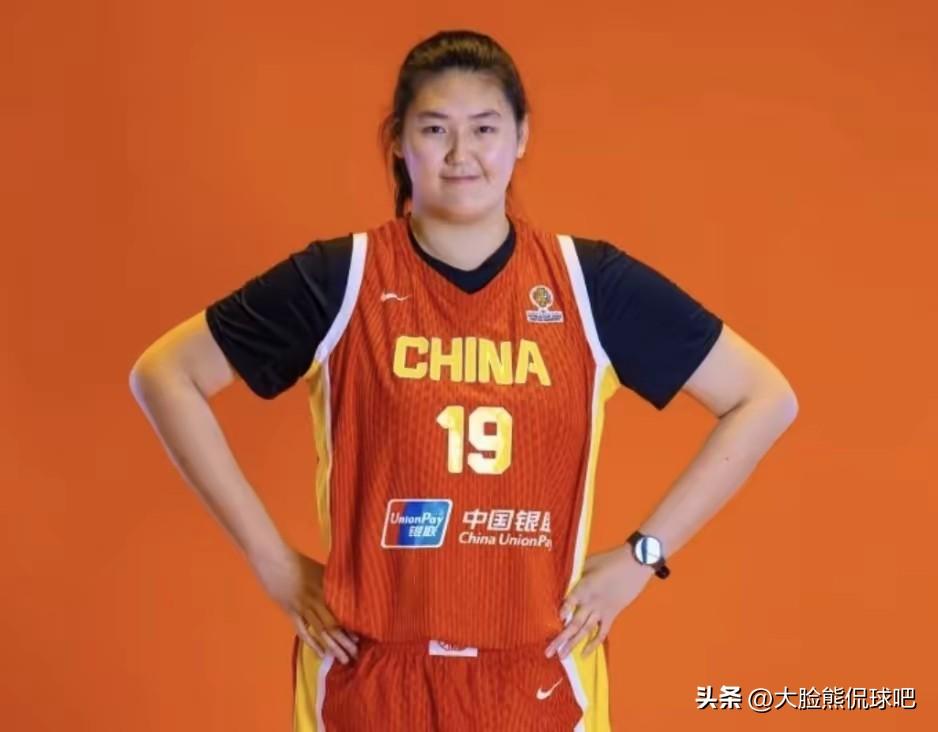 张子宇首秀表现不错！
昨晚中国女篮对阵马里女篮，张子宇完成了自己的国际赛事首秀，