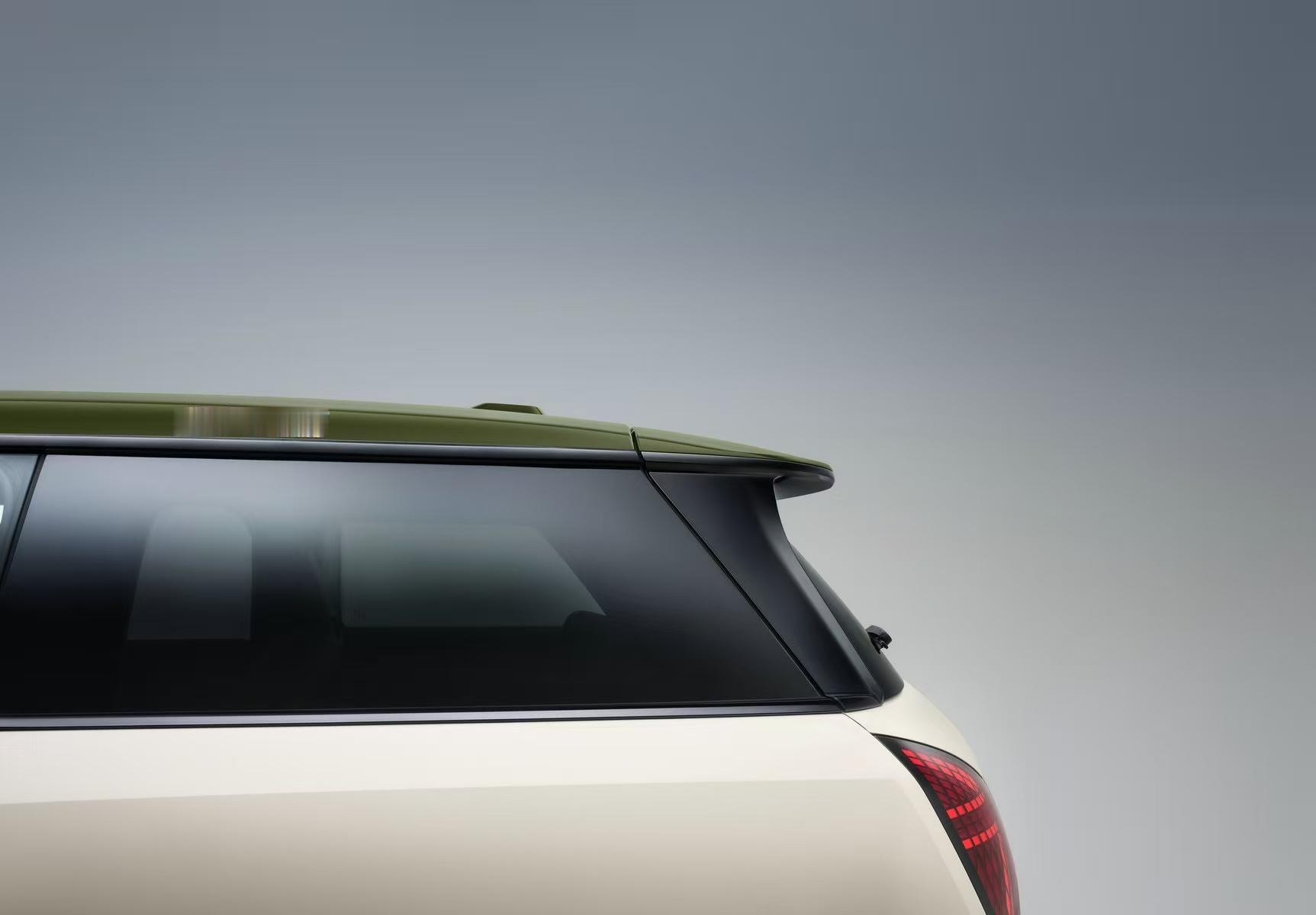 广州车展将亮相的MINI PAUL SMITH设计师款！除了标志性的彩条元素，奶