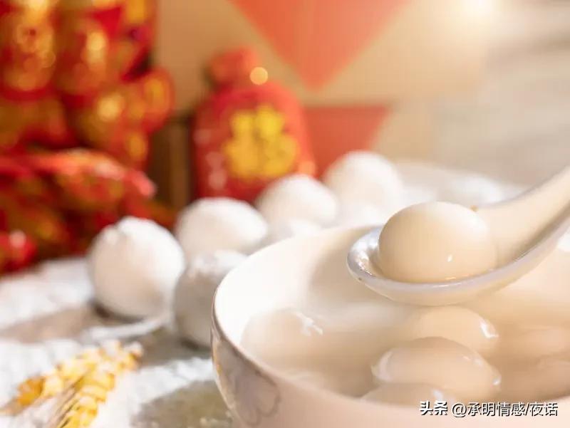 家人们！元宵节可不只是吃汤圆，它藏着中国人刻在骨子里的浪漫和牵挂！

元宵节的价