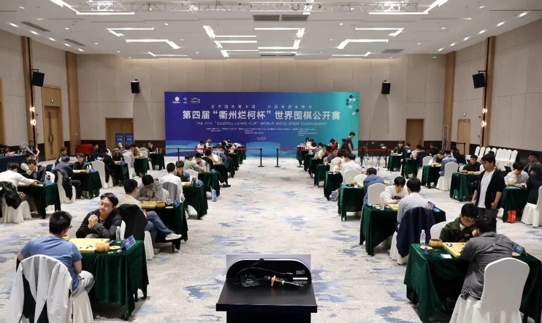 “烂柯杯”预赛中韩之战检验出我们的不足
     这场围棋中韩之战，昨天也算落下