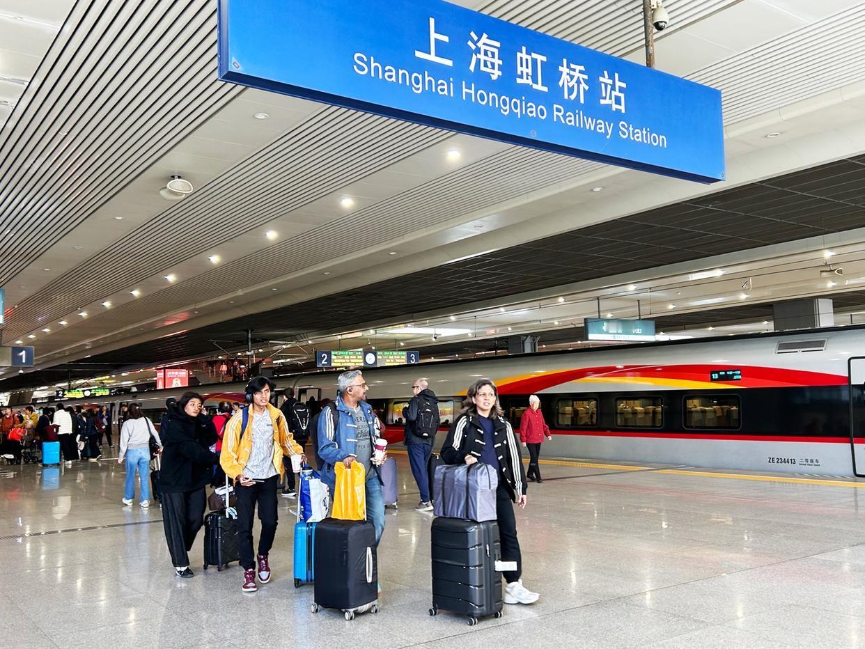 2025年全球旅游业数据显示，2025年中国旅游经济同比增长9.9%，是美国0.