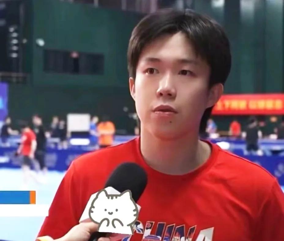 那年巴黎奥运会，樊振东苦战胜了张本智和，我就喜欢上了乒乓球运动，喜欢樊振东。现在