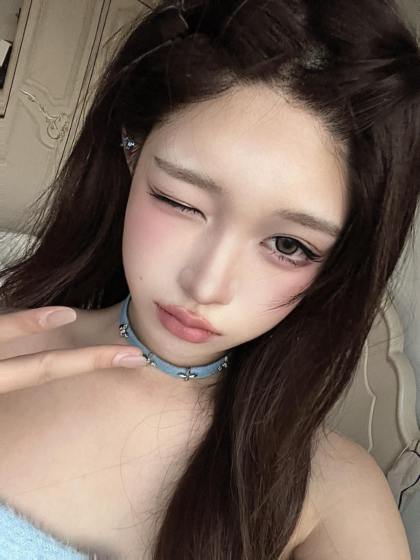 如果我现在公布恋情，有多少人会疯掉？有多少人会走向天台？医院是否人满为...