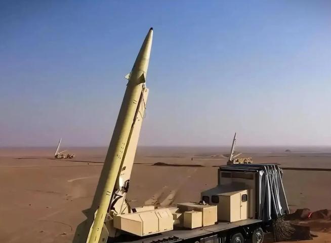 4 月 29 日，伊朗接连放出两个重磅信号，几乎是明着告诉全世界：再被这么封下去