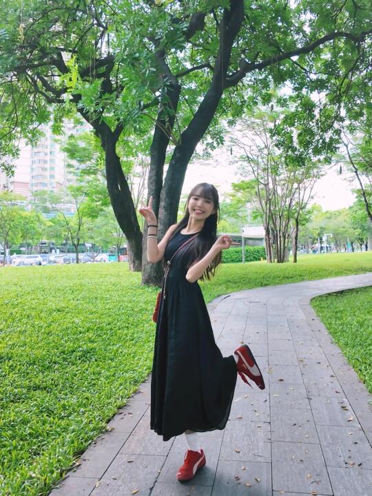 小黑裙👗