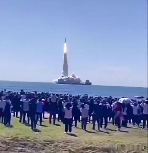 中国试射洲际导弹
五个想不到
1.想不到:美西方高度关注高度紧张
2.想不到 :