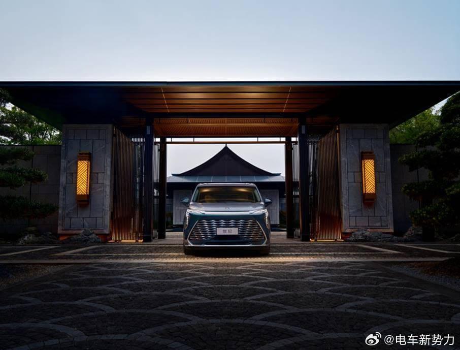 别克世纪上市 新款世纪CENTURY从宋元山水画作与古典建筑中汲取灵感，构建起完