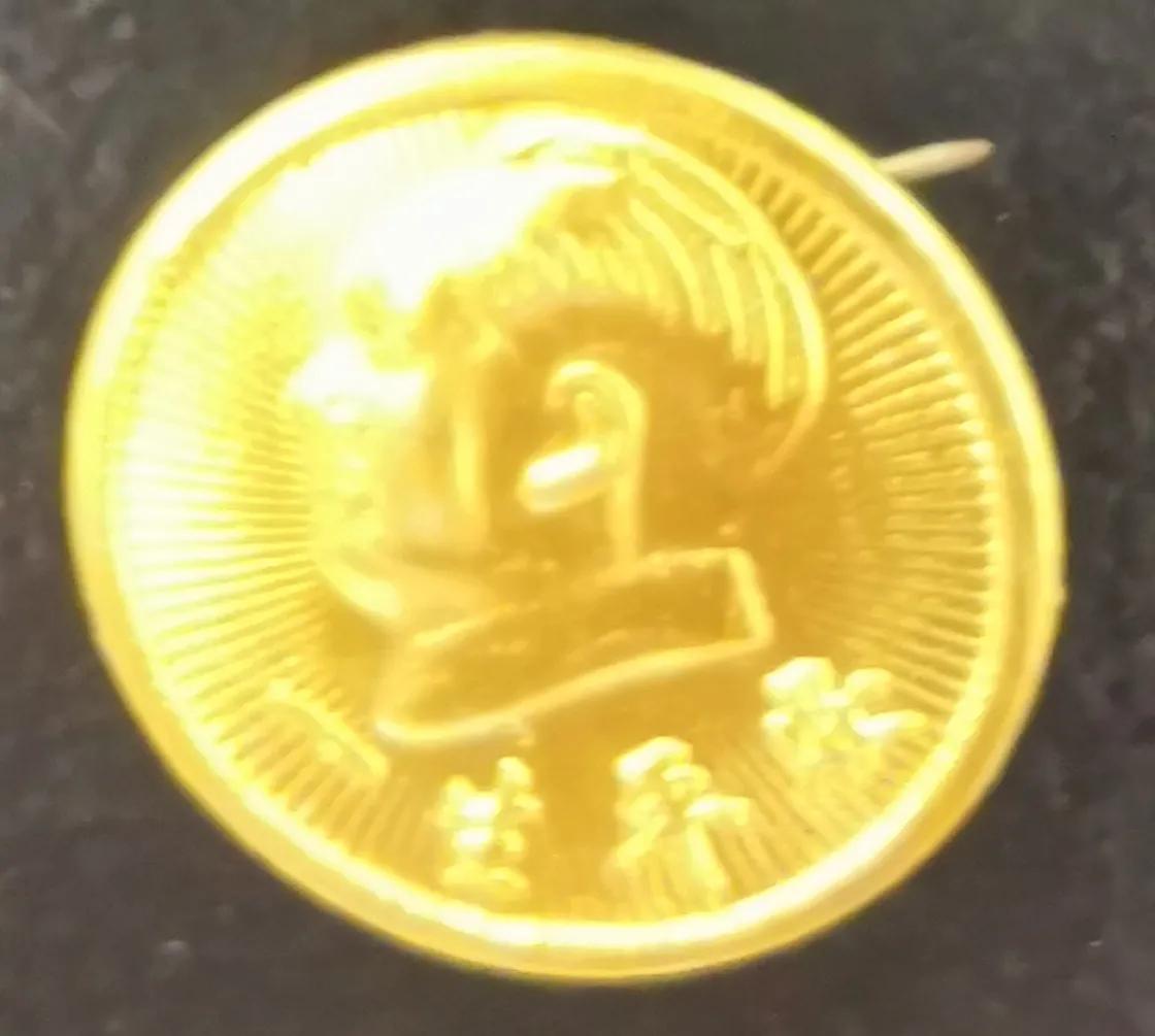 愿天黑有灯，
下雨有伞，
一路良人相伴。
清晨，
拖拉机开始了一天的征程。
六点