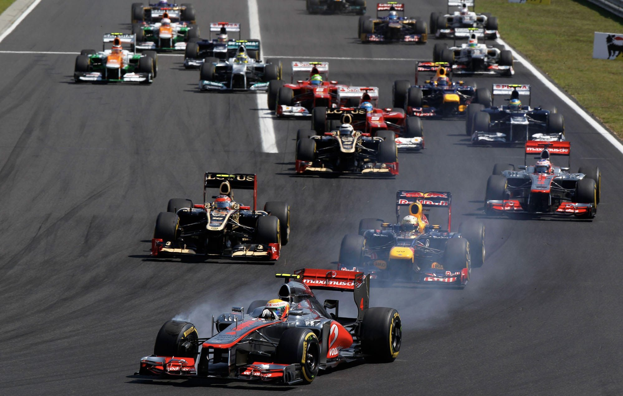 f1 AMuS：关于下一代引擎规则（预计将在2031年实施），幕后已经展开了激烈