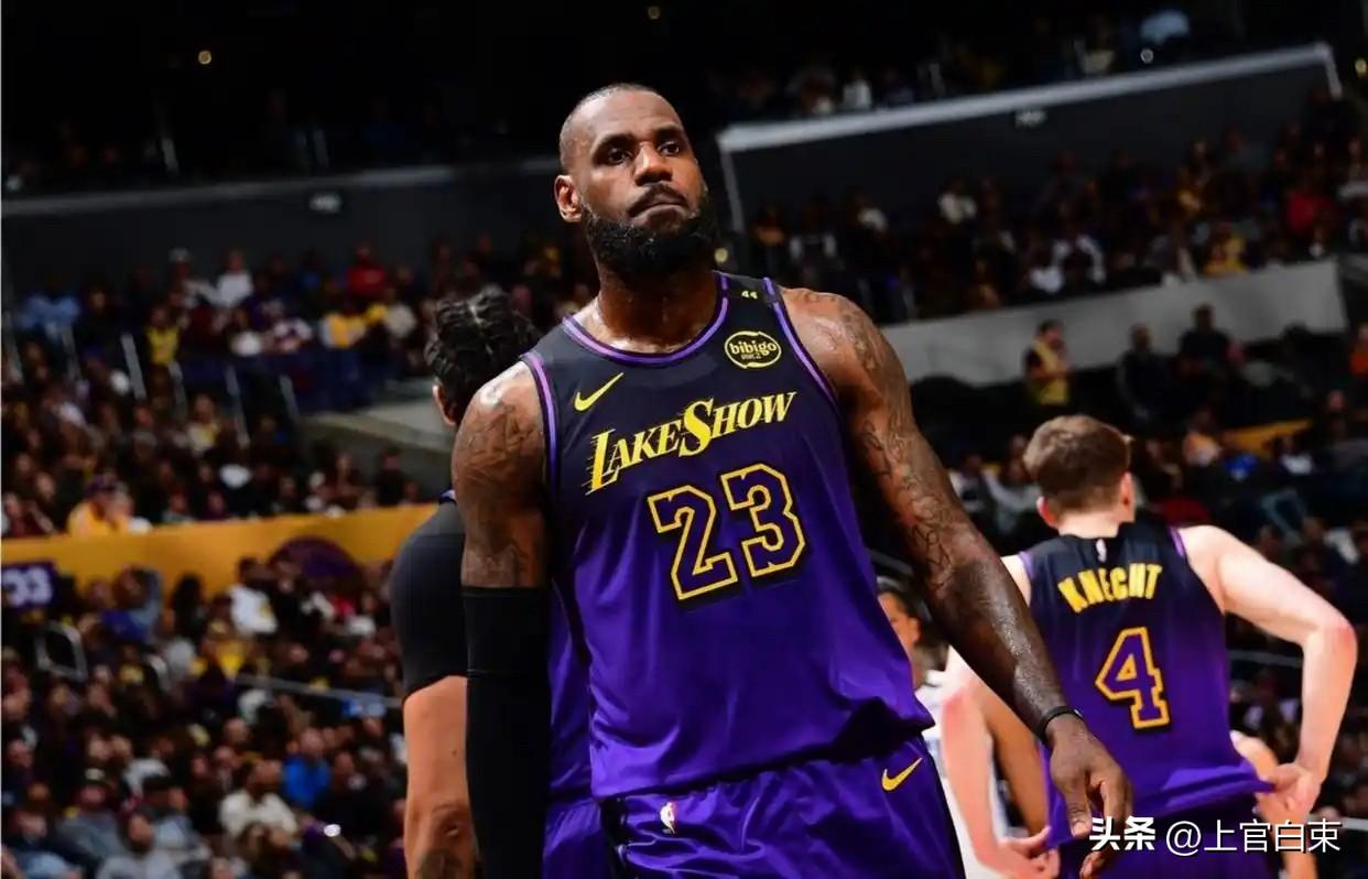 请你们列举出詹姆斯得分能力哪一项是不足的！！
1，三分能力不足吗？？
詹姆斯三分