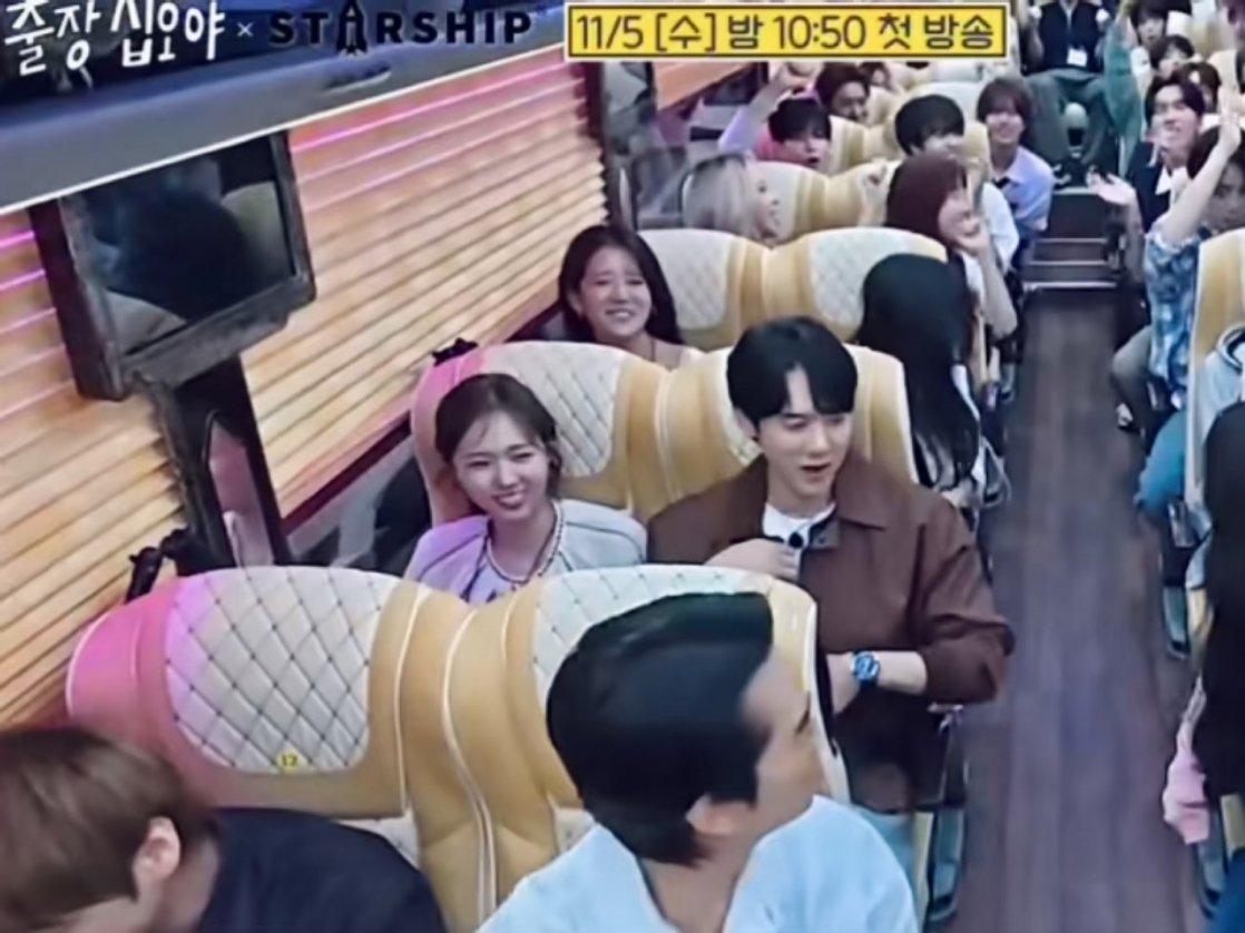 好久没回家看看了！这是什么活动？柳演锡蔡秀彬又同框了~[舔屏] ​​​