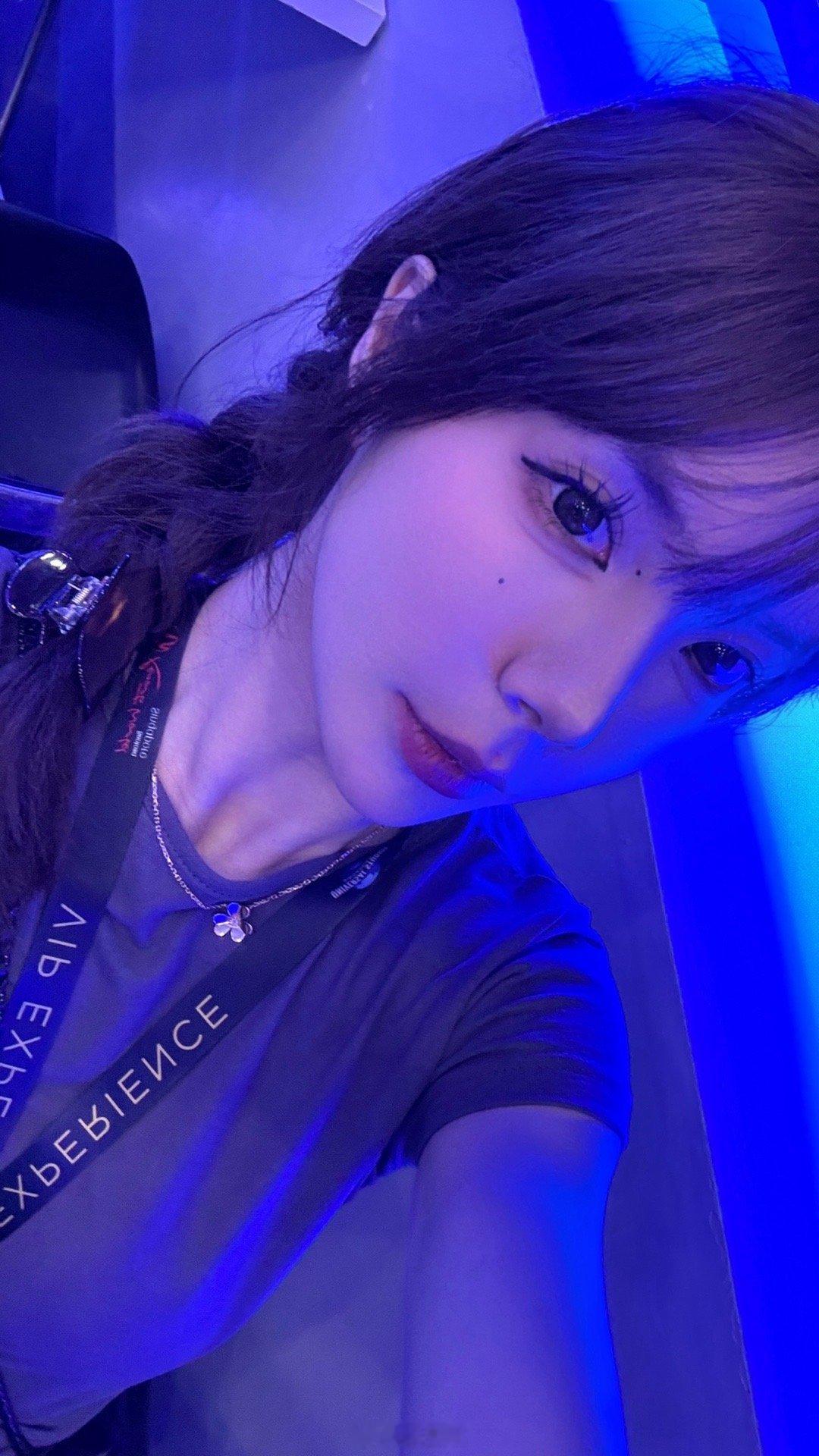 💙  ​​​