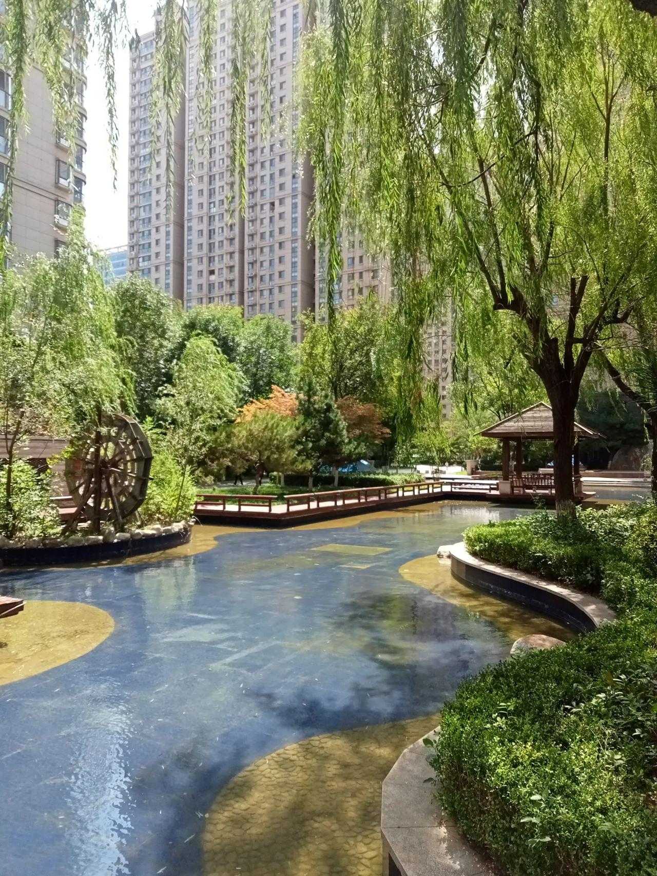 你希望以哪种方式实现两岸统一我希望和平的方式实现两岸统一，台湾现在是伙台独势力在