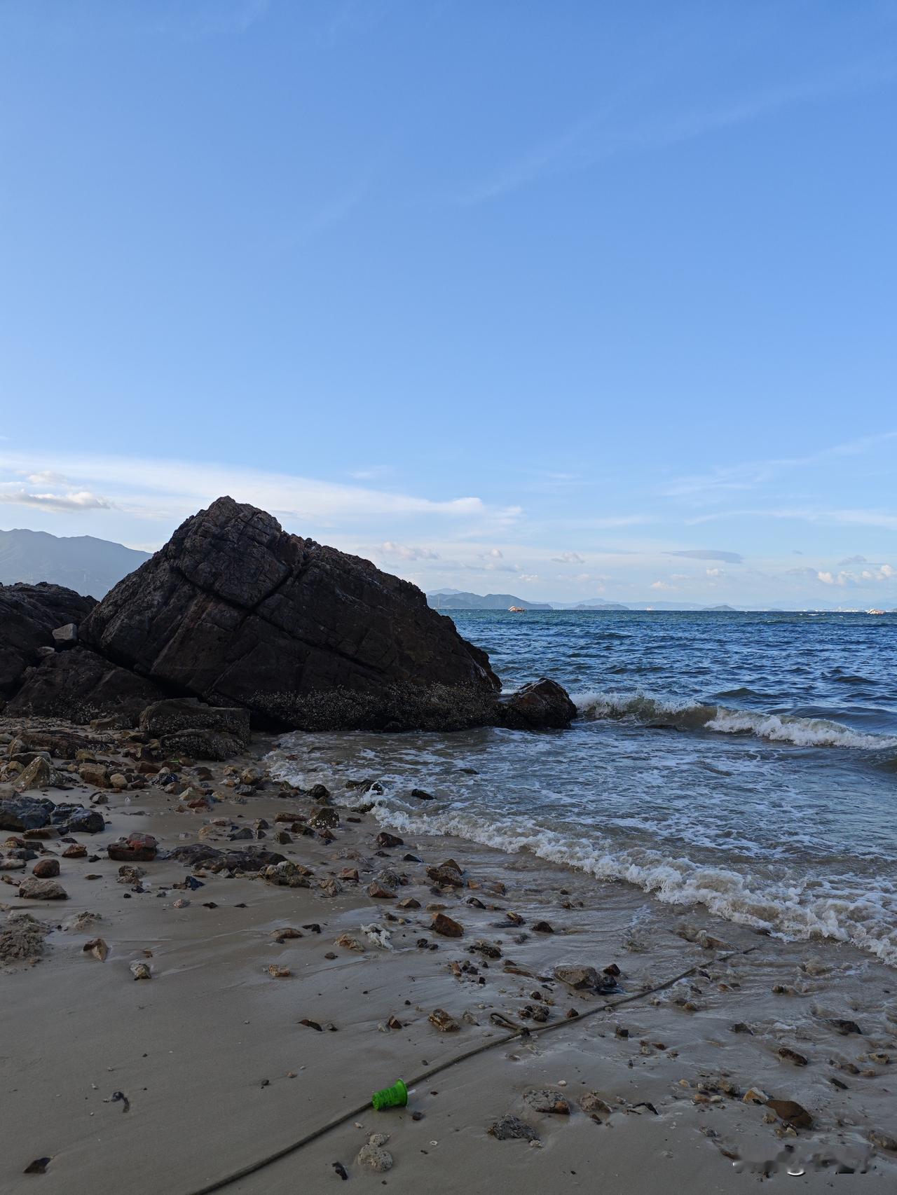 菲律宾已经把吃中国的饭砸中国的锅变成习惯了吧！
 之所以出现这种“喂不熟”的局面