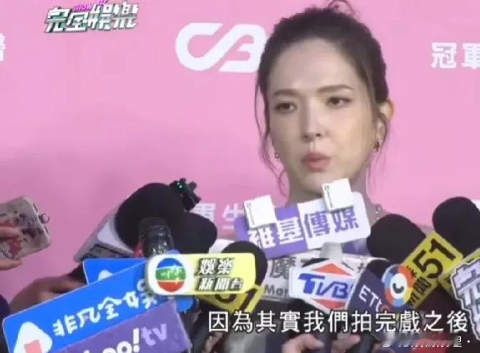 台煤问许玮甯怎么看贺军翔性骚扰一事，许玮甯：“我们拍完戏后都没什么联系，都在各自