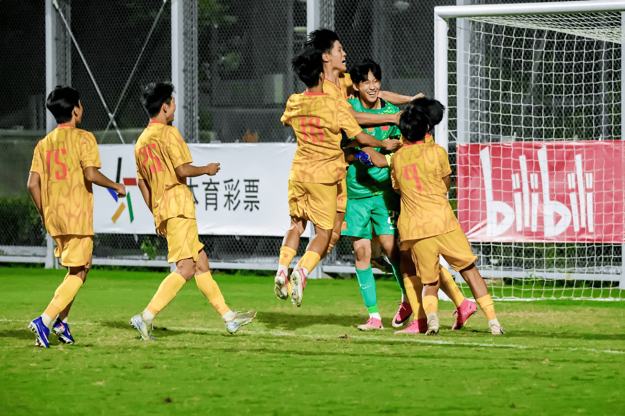 北青：U17国足赴伦敦集训期间，还将与英格兰U17等队热身