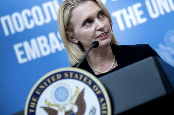 【前美驻乌大使质问特朗普：为何信普京不信盟友？】前美国驻乌克兰大使布里奇特·布林