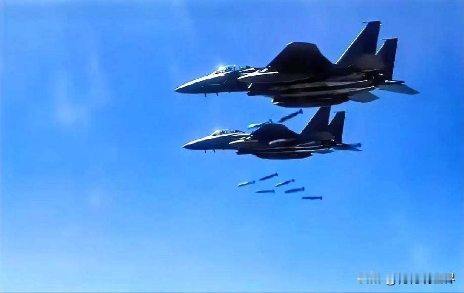 12月15日晚上的最新消息速报，全都不容错过，第七条：泰柬边境冲突升级，泰军扩大