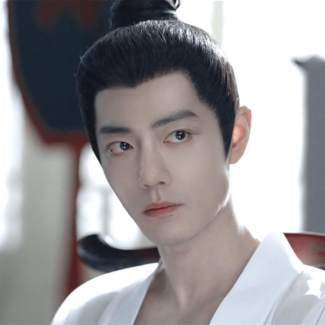 肖战藏海，肖战唐三，肖战时影，肖战张小凡，肖战魏无羡，肖战就是古装的神，没有人可