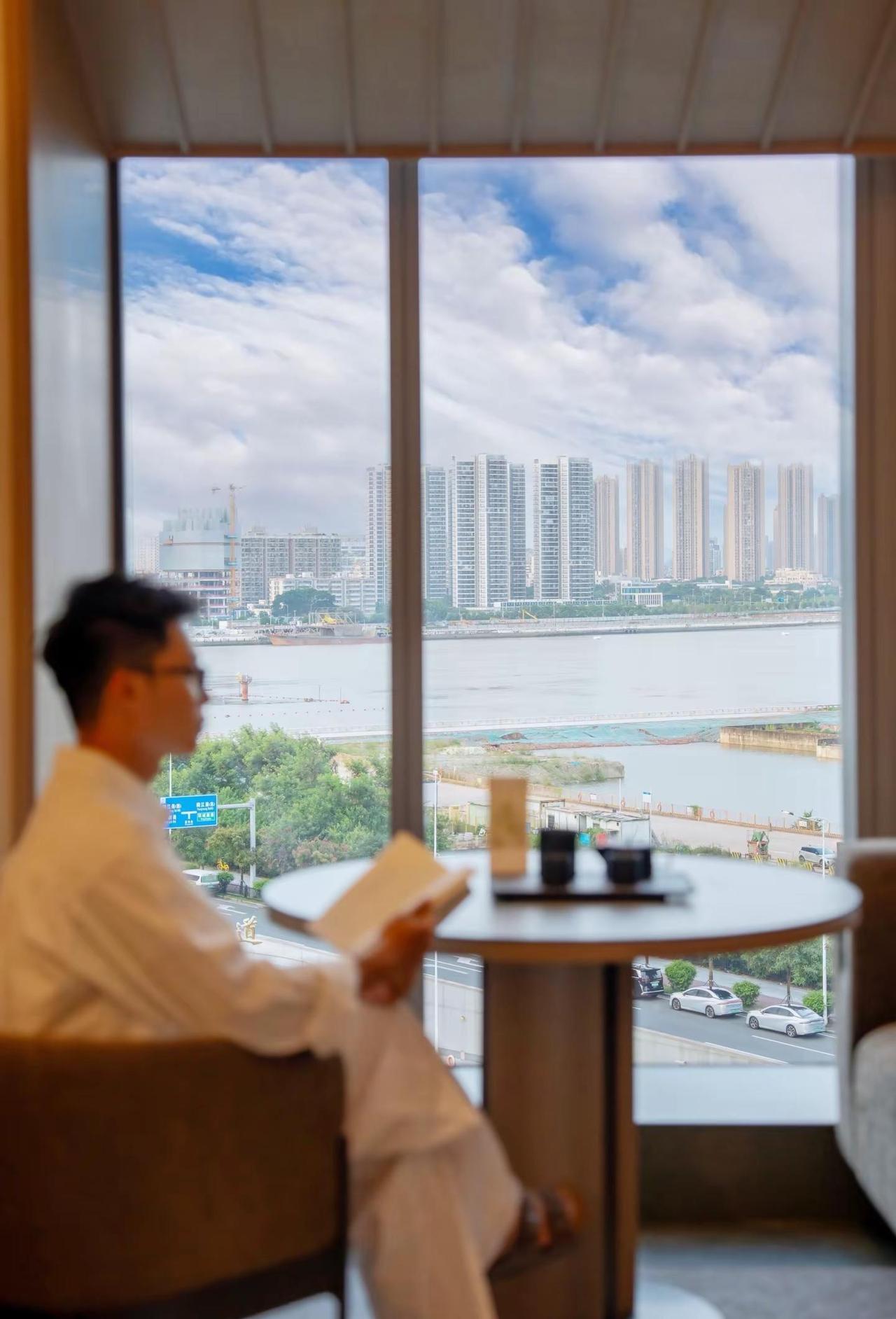 广州漫游48小时·先养好自己先啦🪭。周末想找个地方安安静静待两天，这次选了家热