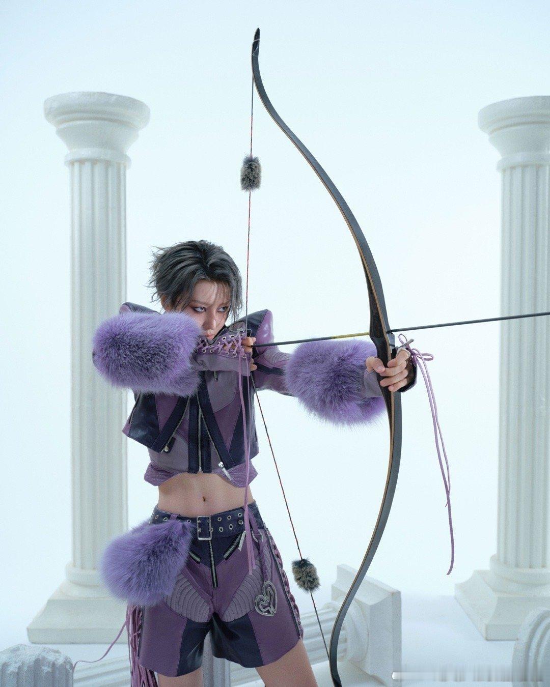 刘雨昕跨年出图，好前卫 