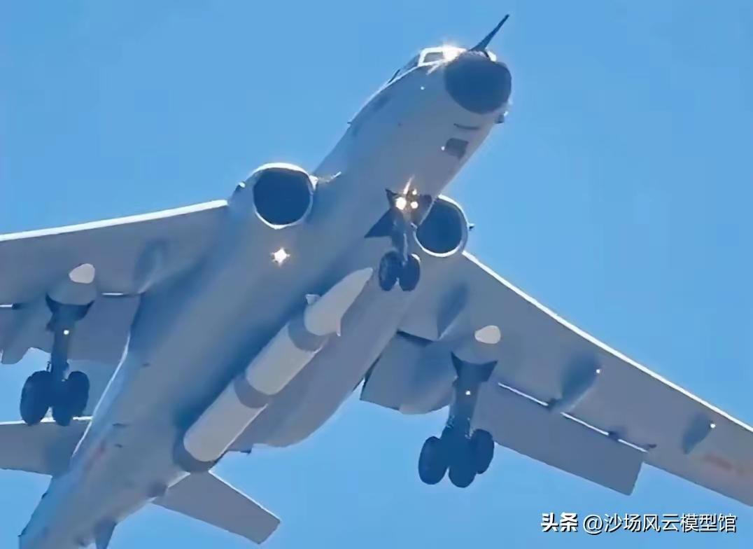 不怕六爷带得多，就怕六爷带一颗啊。
这什么？这么大的吗？
不知道鹰酱的航母能否抵