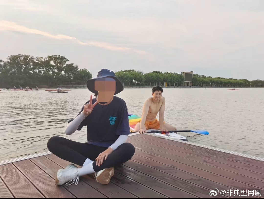 小猪 
