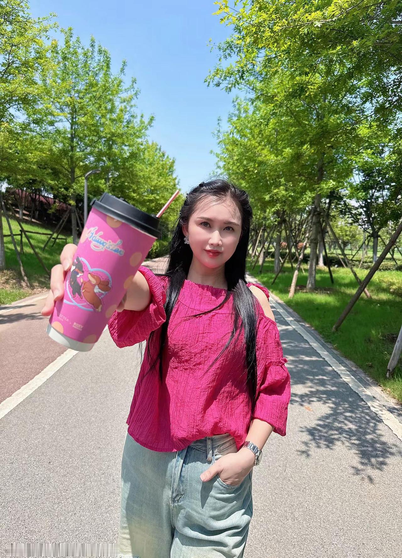 不要再说照片不是本人，姐本来就千变万化