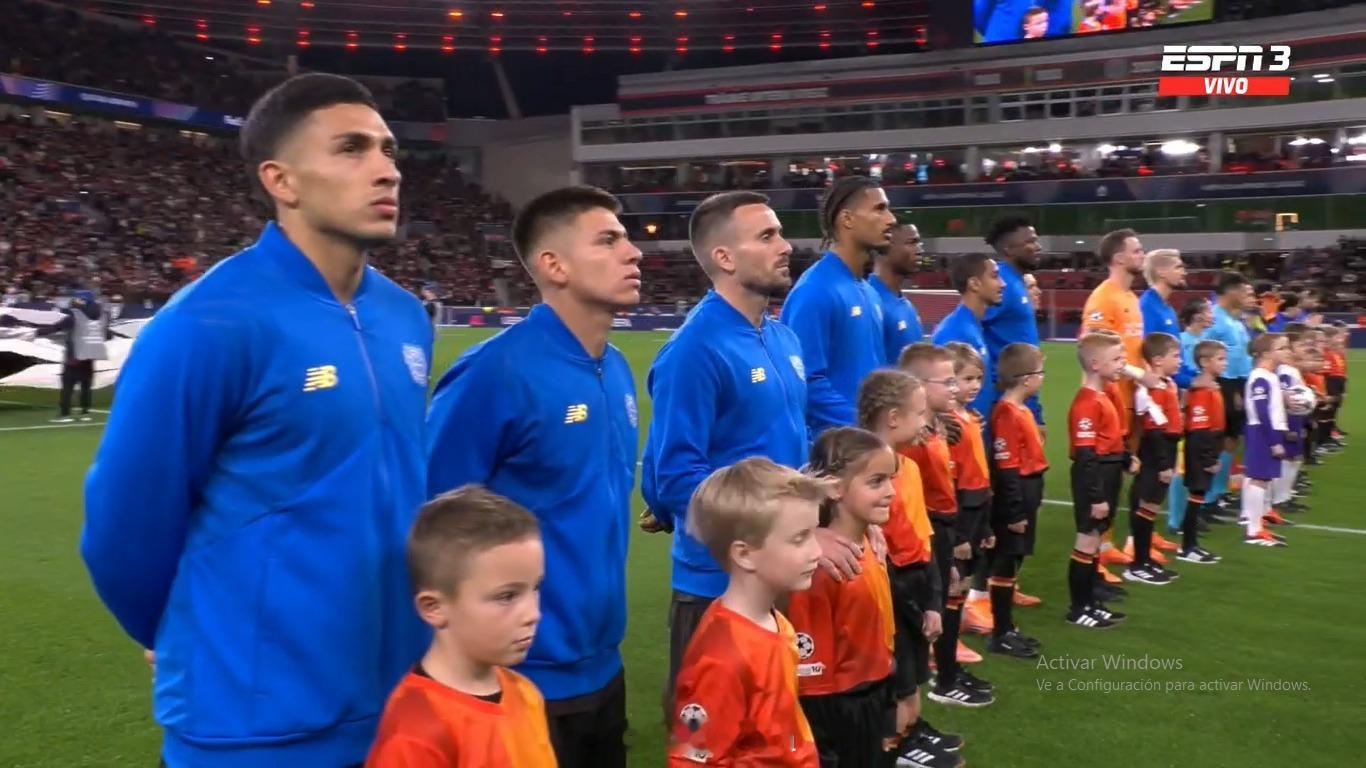 欧冠战报🏆🇫🇷🇩🇪刚刚结束的欧冠比赛，卫冕冠军巴黎圣日耳曼7-2大胜勒