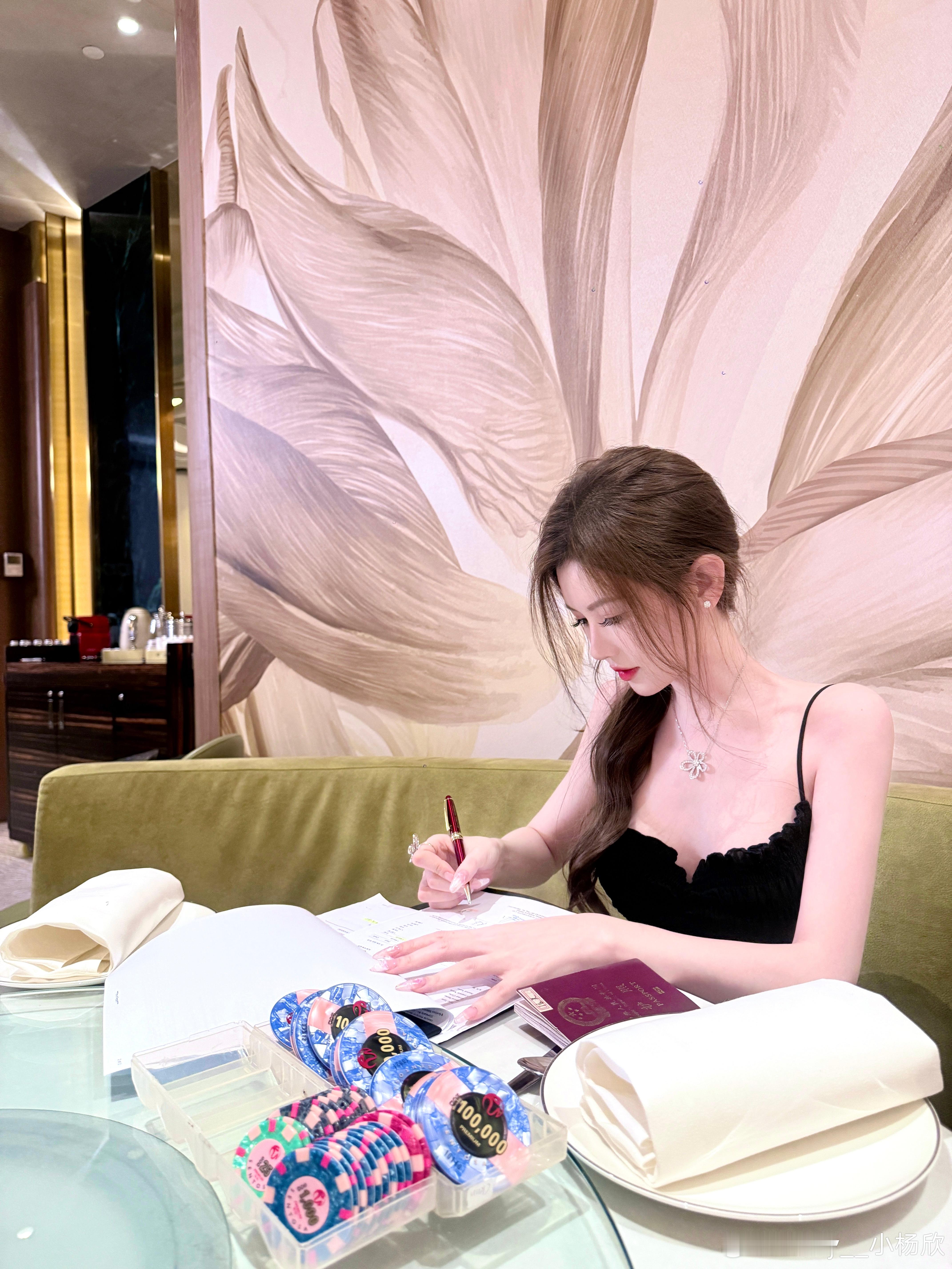 打不死的小强🪳  ​​​