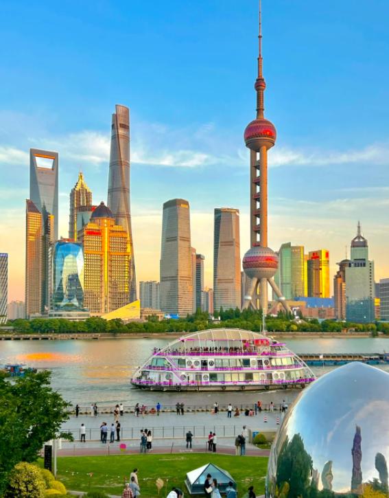 美国顶尖科学家接连出事，背后有什么秘密？
亲爱的朋友们大家好，我是海林小百科！今