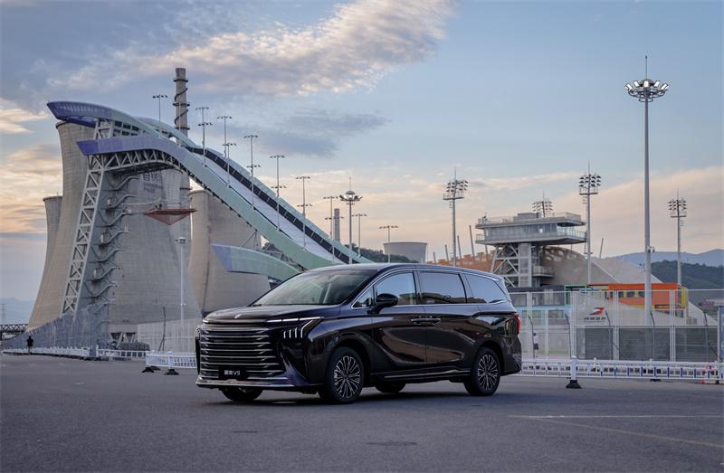 春天，就是要跟烦恼说拜拜
东风风行星海V9越享系列
18分钟快充，续航由30%提